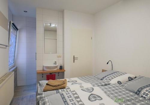 Blick ins Schlafzimmer