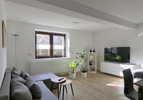 Blick ins Wohnzimmer