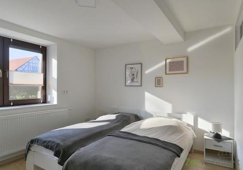 Blick ins Schlafzimmer