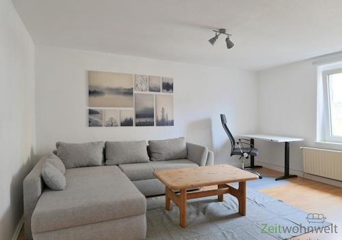 Blick ins Wohnzimmer