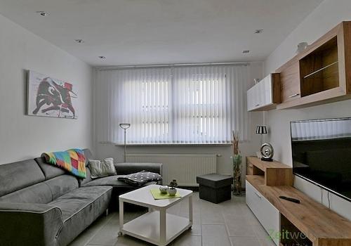 Blick ins Wohnzimmer