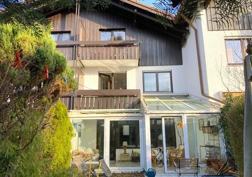 West-Seite mit Wintergarten