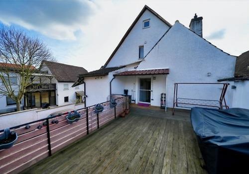 Balkon /Dachterrasse (Ansicht 2)