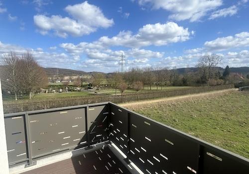 Balkon mit Blick ins Grüne