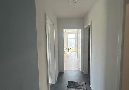 Flur zum Wohn-Essbereich