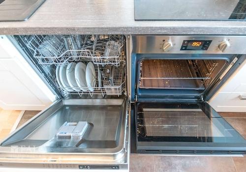 Herd & Spülmaschine inkl.