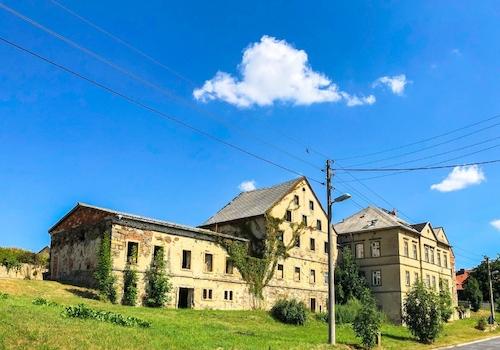 Potenzielles Bürogebäude von Südwest