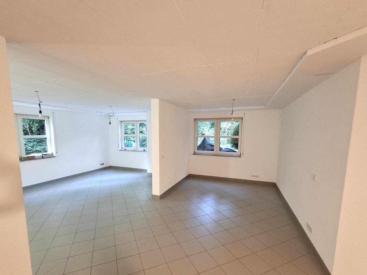 Wohnraum UG