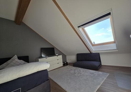 Kinderzimmer 2 / Ansicht 1