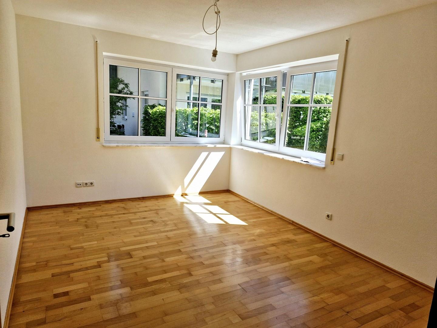 Großes Schlafzimmer