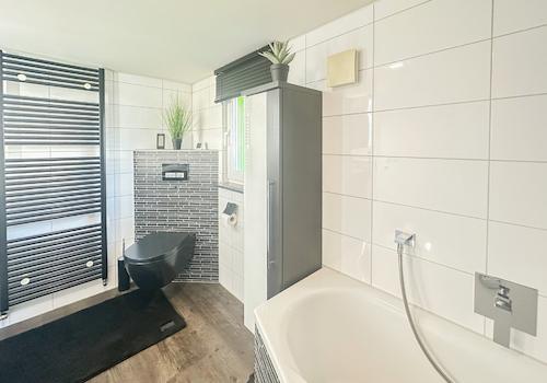 1. OG Badezimmer 