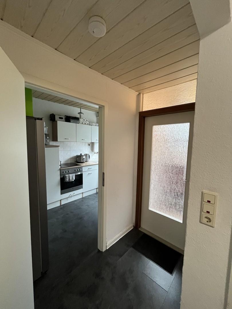 Flur - Blick in Küche