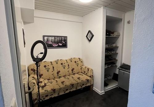 Flur - Platz & Einbauregal