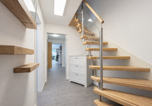 EG Flur Treppe nach oben