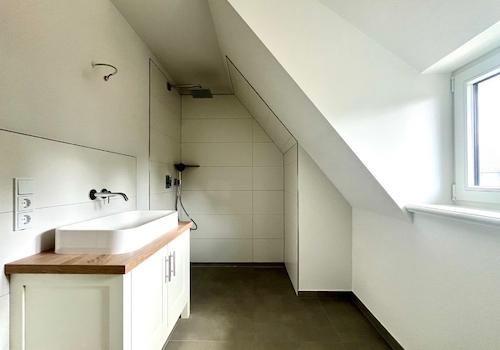 Bad Dachgeschoss