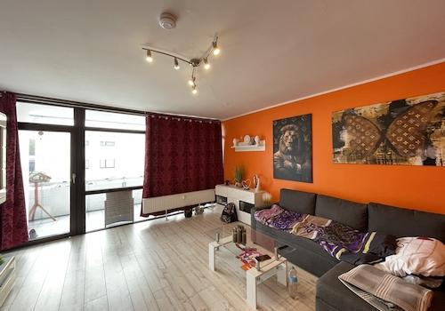 Wohnung im Erdgeschoss - Helles Wohnzimmer