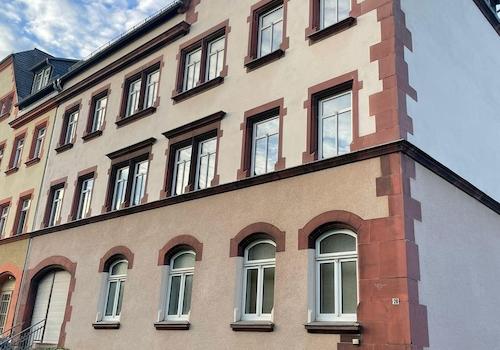 Hausansicht von der Straße