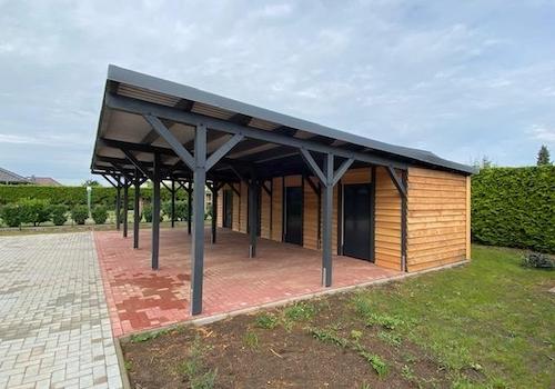 Carport m. Abstellraum