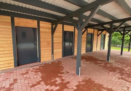 Carport m. Abstellraum