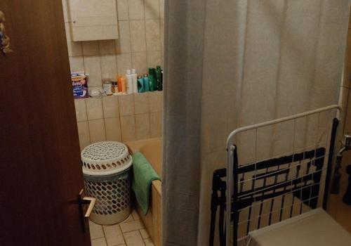 Badezimmer, Bad&Waschmaschine