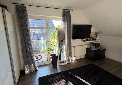 Schlafzimmer mit Balkon