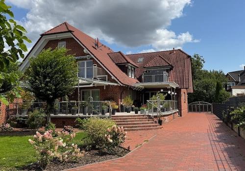 Rückseite / Terrassen