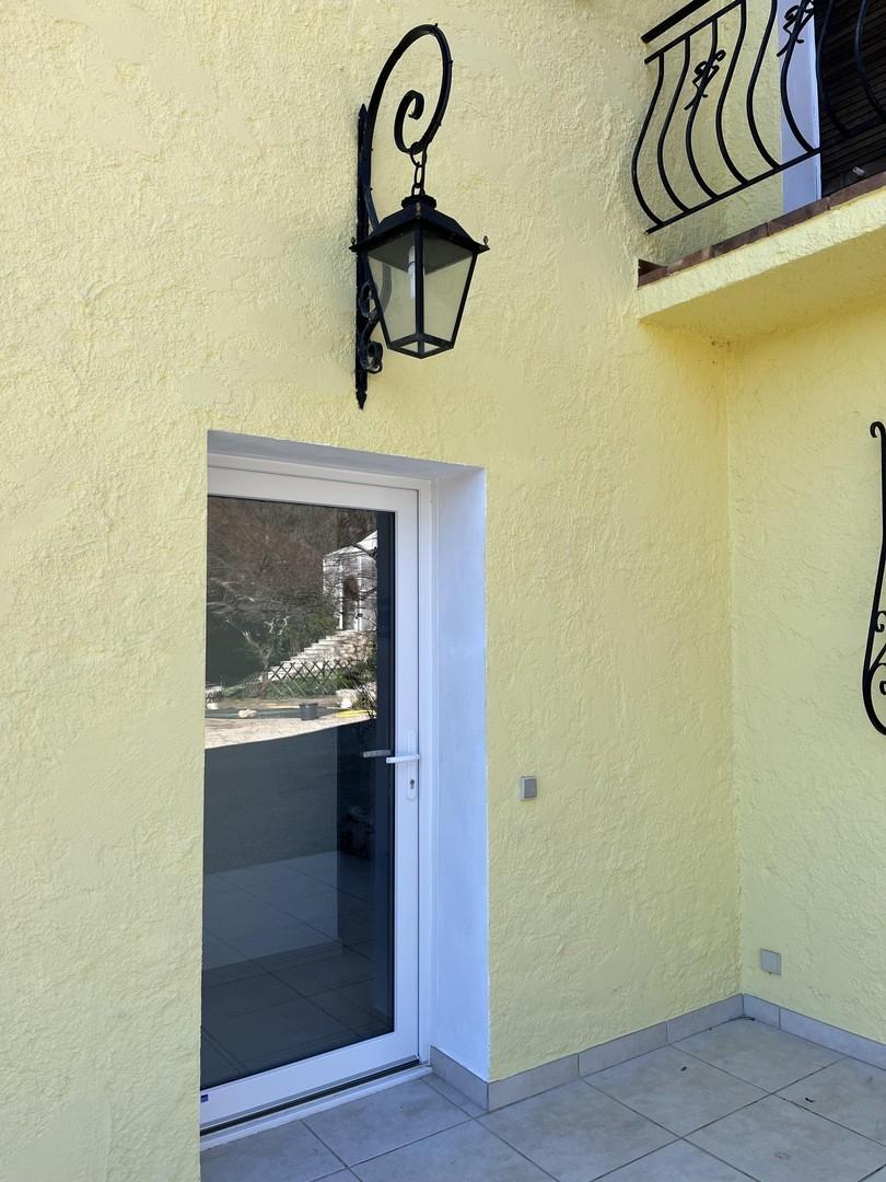 eingangstür Erdgeschoß