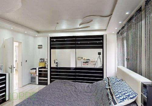 Schlafzimmer 1 Bild 2