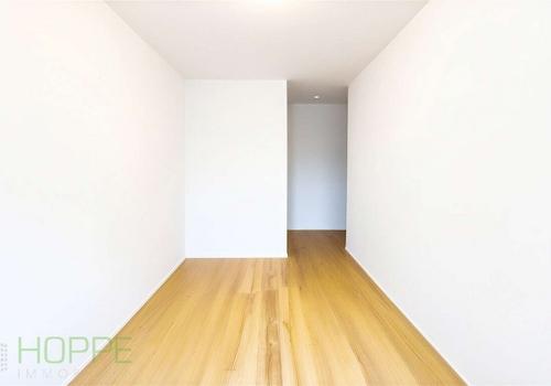 Kinderzimmer 2 Bild 1_defurnished - (Renovierung KI generiert)