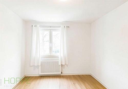 Kinderzimmer 2 Bild 2 (Renovierung KI generiert)