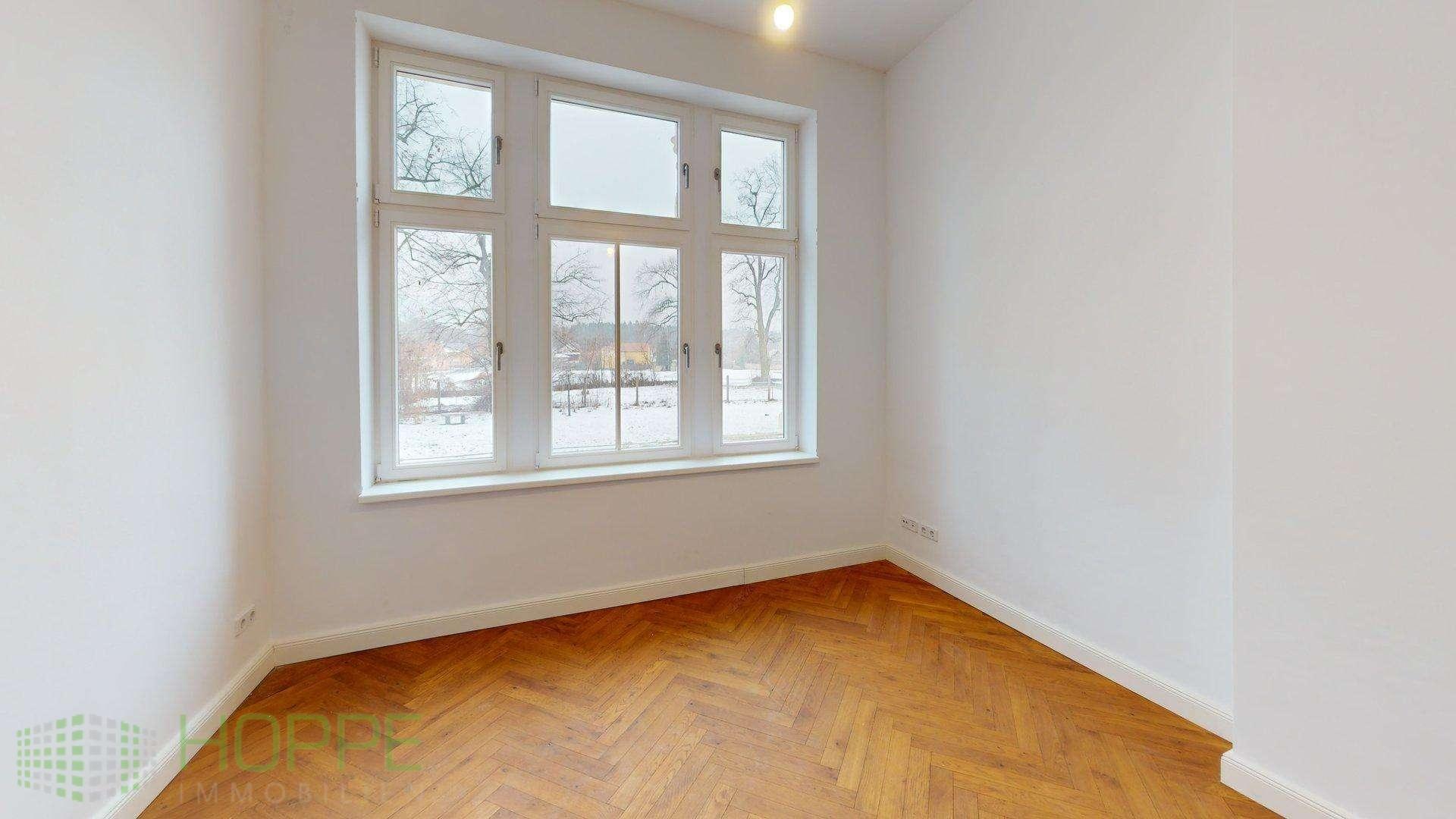 Schlafzimmer oder Büro Erdgeschoss Bild 2