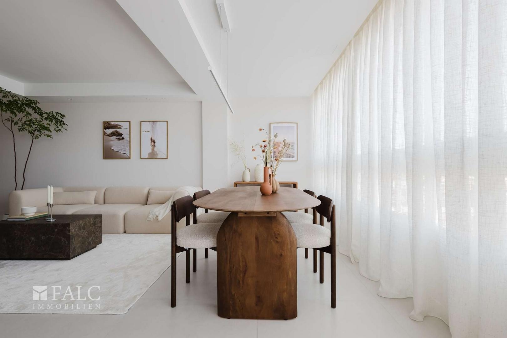 Wohn- / Esszimmer