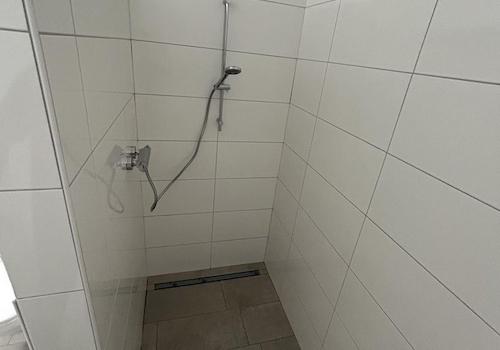 Wohnung 6 Dusche