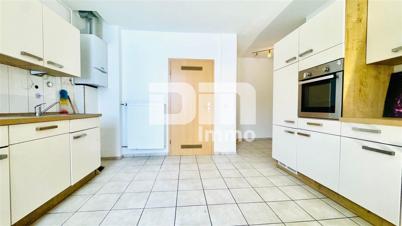 Haupthaus EG Küche mit EBK