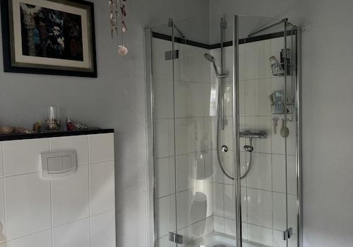 Badezimmer DG