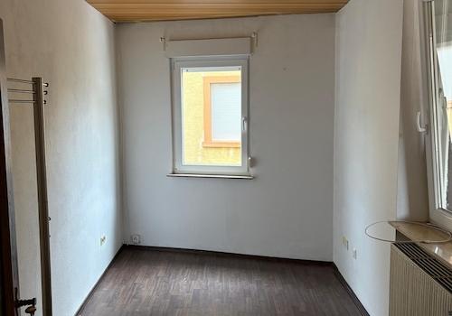 Garderobe/Büro/EG