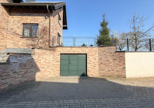 65 rechte Garage