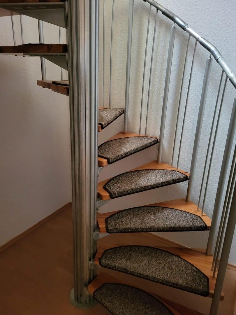 Wendeltreppe zum DG