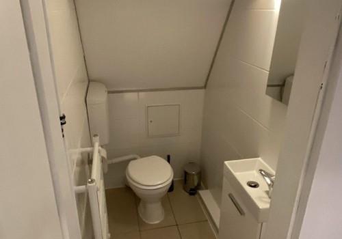 Gästetoilette (unten)