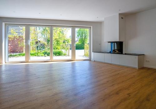 Wohnbereich mit Kamin