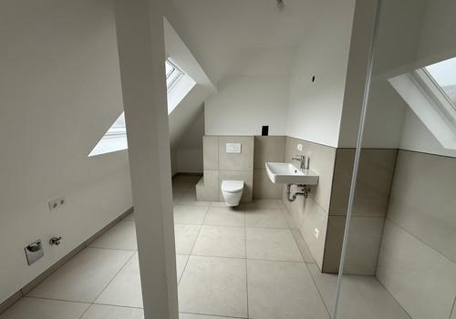 (Badezimmer (obere Etage)