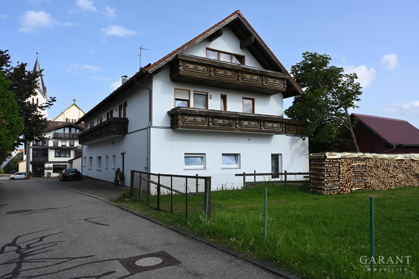 Apartmenthaus Aussen.