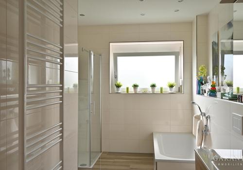 Apartmenthaus EG Wohnung- ,