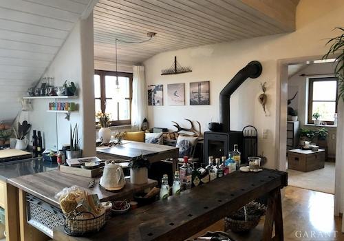 Wohn/Essbereich mit Holzofen