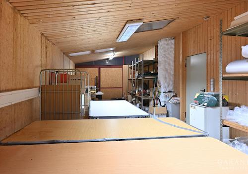 Mascinen und Werkzeuglager