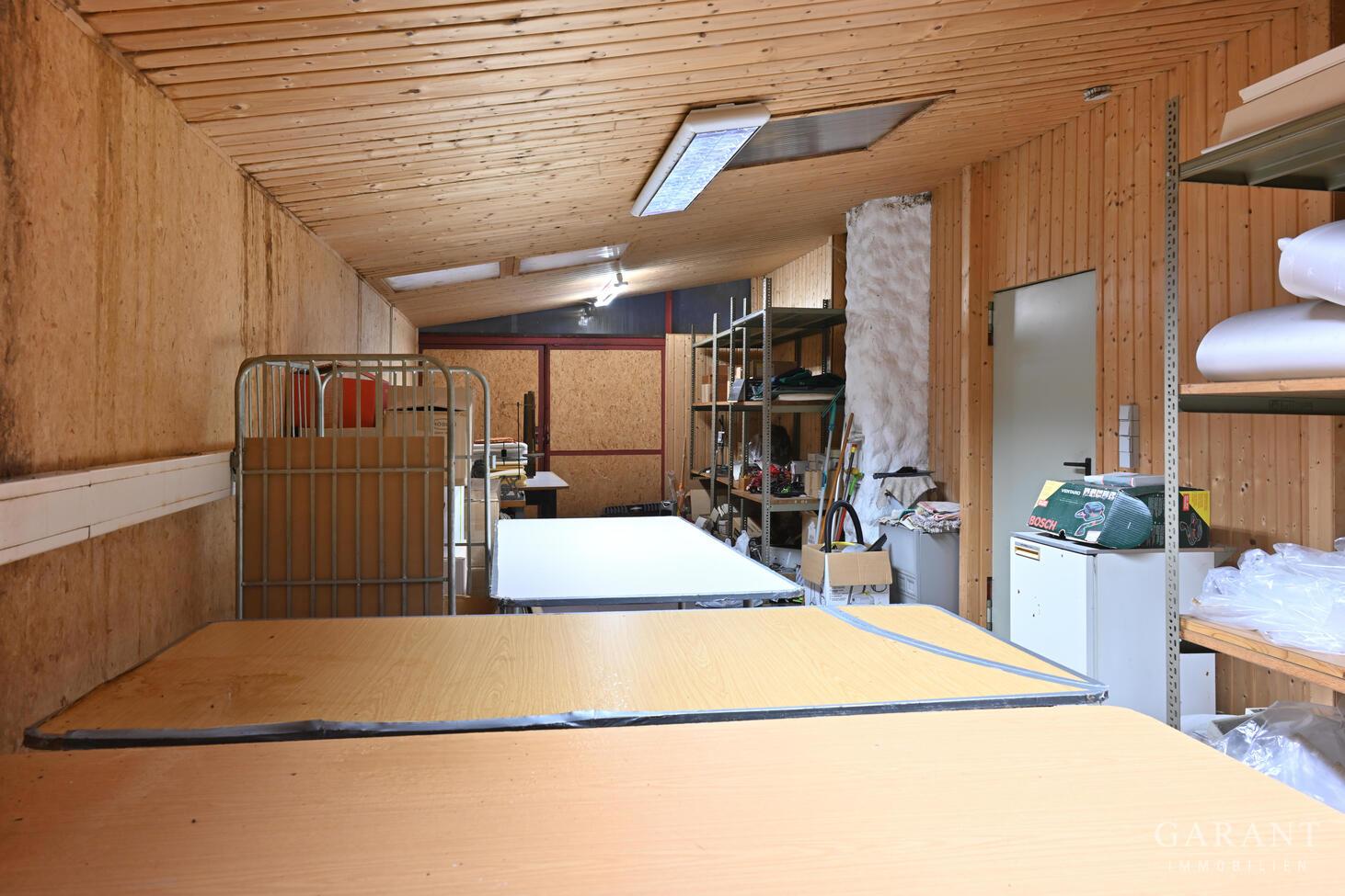 Mascinen und Werkzeuglager