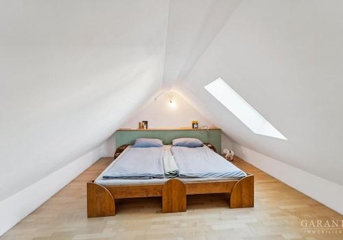 Schlafzimmer im Spitzboden