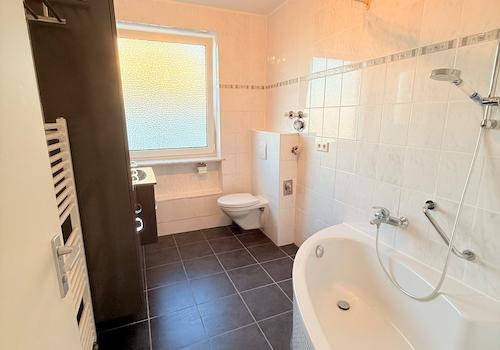 Badezimmer (Seite 1)