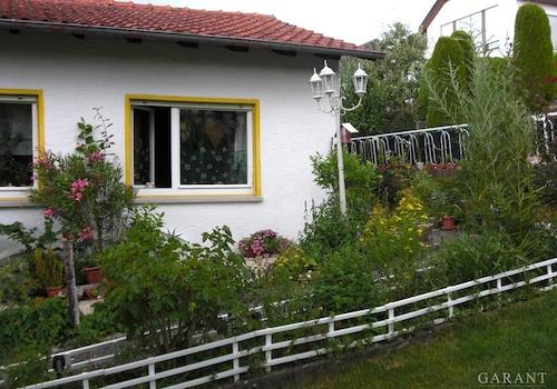 Haus und Teil vom Garten