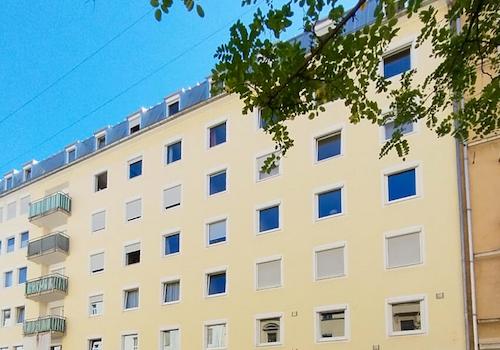 Außenfassade Haupteingang